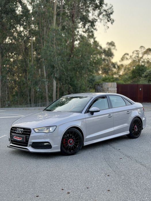 Audi A3 Limousine 1.6 TDI S-LINE kit RS3
