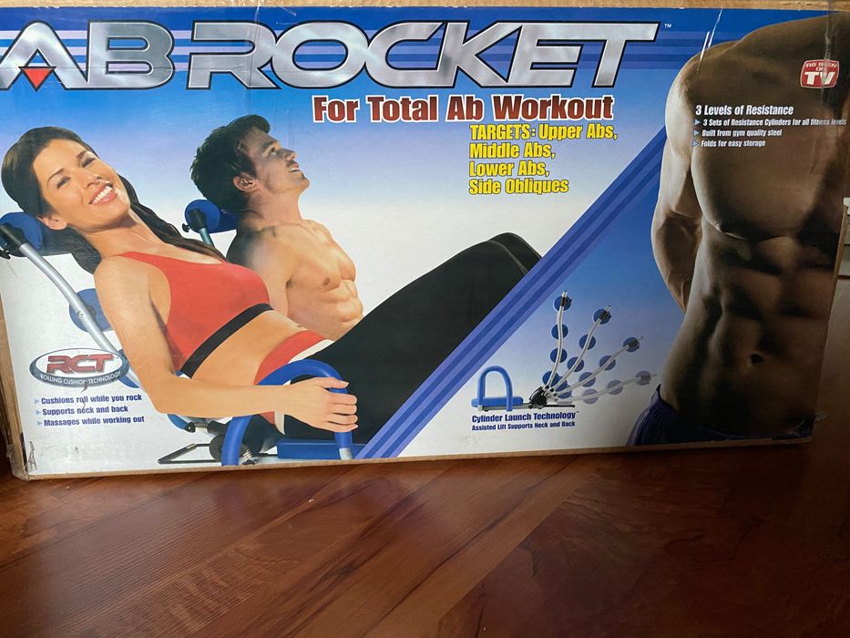 Продаю тренажер для пресса и мышц спины