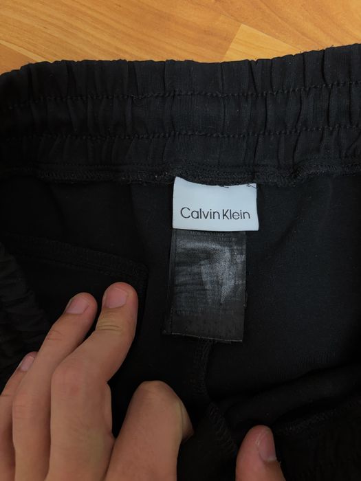 Штани Calvin klein розмір L