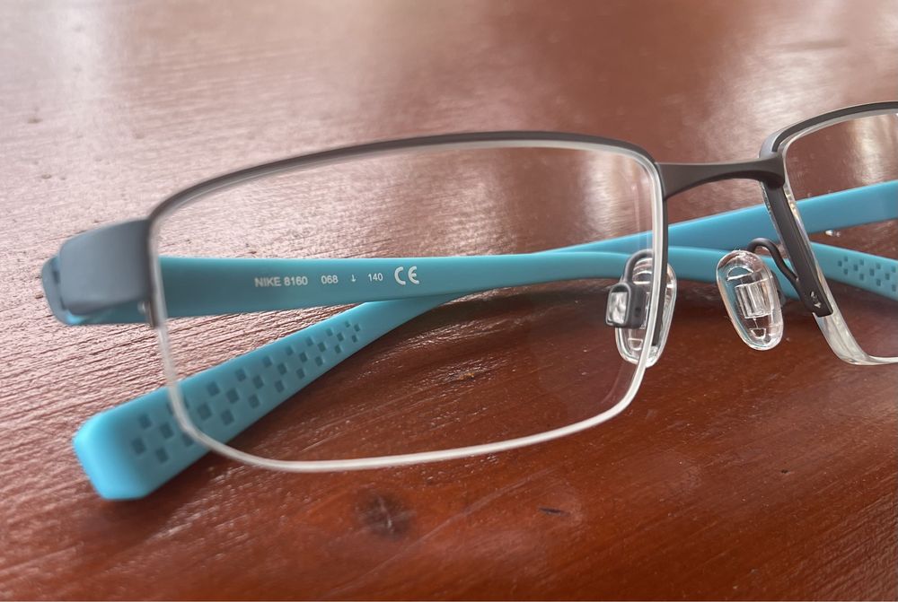Armação de Óculos Nike - ORIGINAL e NOVA