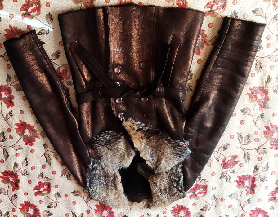 Дубленка женская натуральная 42 -44р.наш(36-38р.)