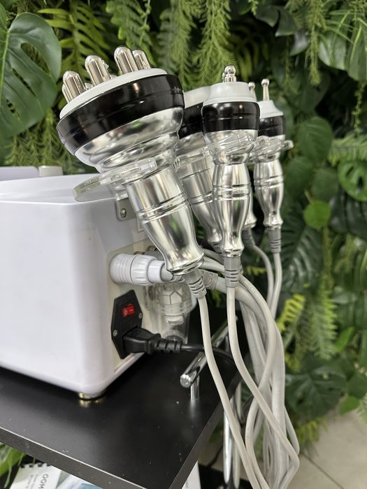 Апарат кавітації та RF ліфтингу 5в1 OOMNEX STARK