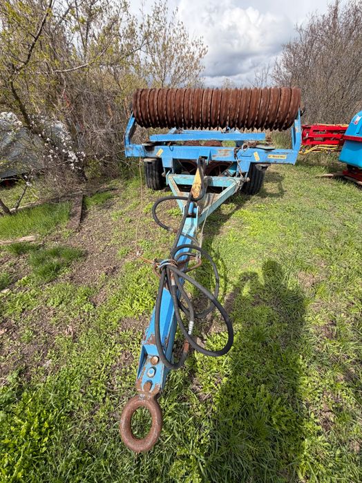 Коток зубчато кільчатий