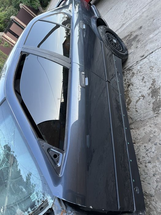 BMW е36 двери козовные елементы