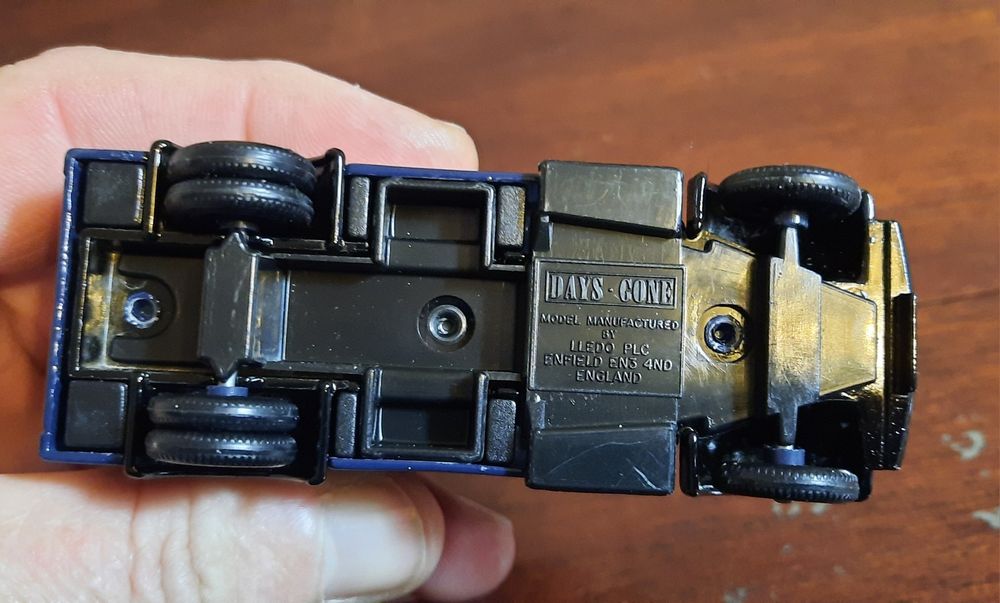 lledo days gone vanguards bedford 30 CWT cerebos salt 1950