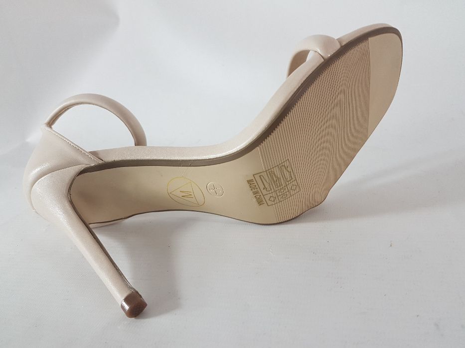 MISSGUIDED sandały DAMSKIE ROZ 41 now ena obcasie