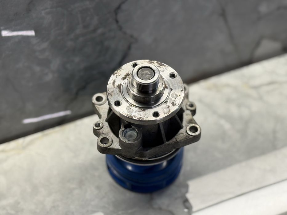 BMW E39 M52 ТУ М54 Водяна помпа е39 2.0 2.2 2.5 2.8 3.0і водяна Помпа