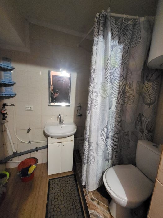 Здається в оренду кімната в гуртожитку, район Пасічна.