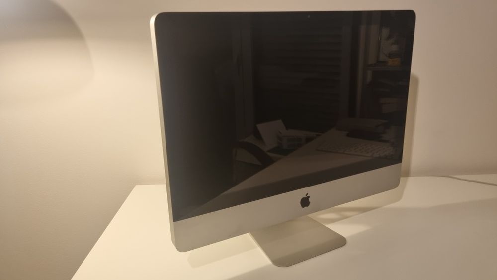 iMac 21.5" i5 12gb ram | 256gb ssd