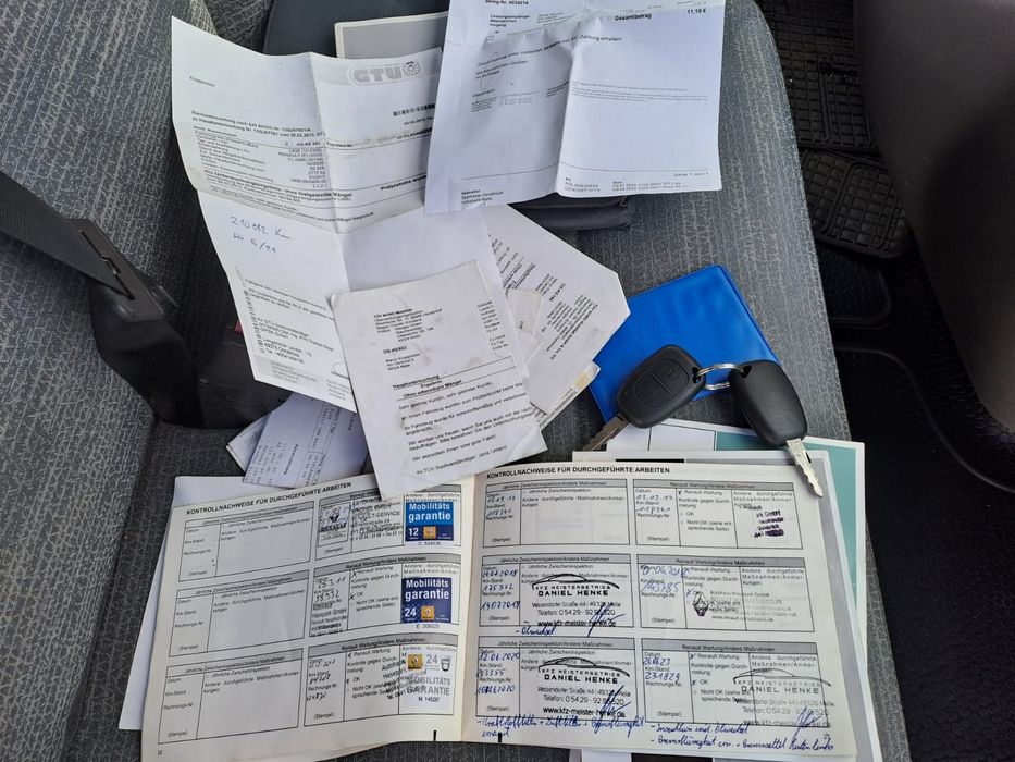 Sprzedam RENAULT TRAFIC 2,0 D*klima NIemcy