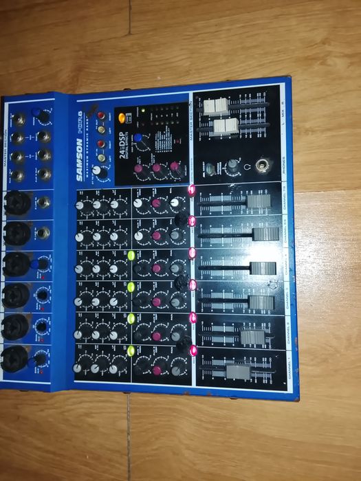 Misturador de mistura audio Samson MDR8