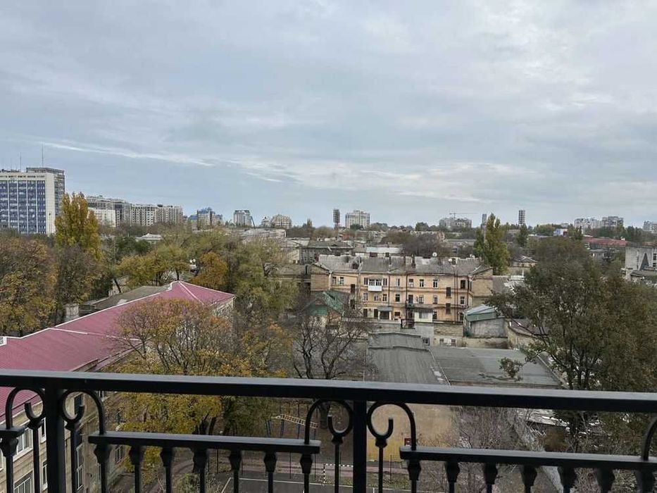 Продам квартиру в центре  - район Французского бульвара - пляжа Отрада