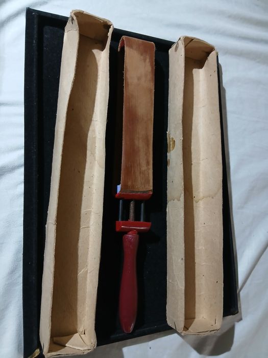 Продам тачило правило для бритв и ножей