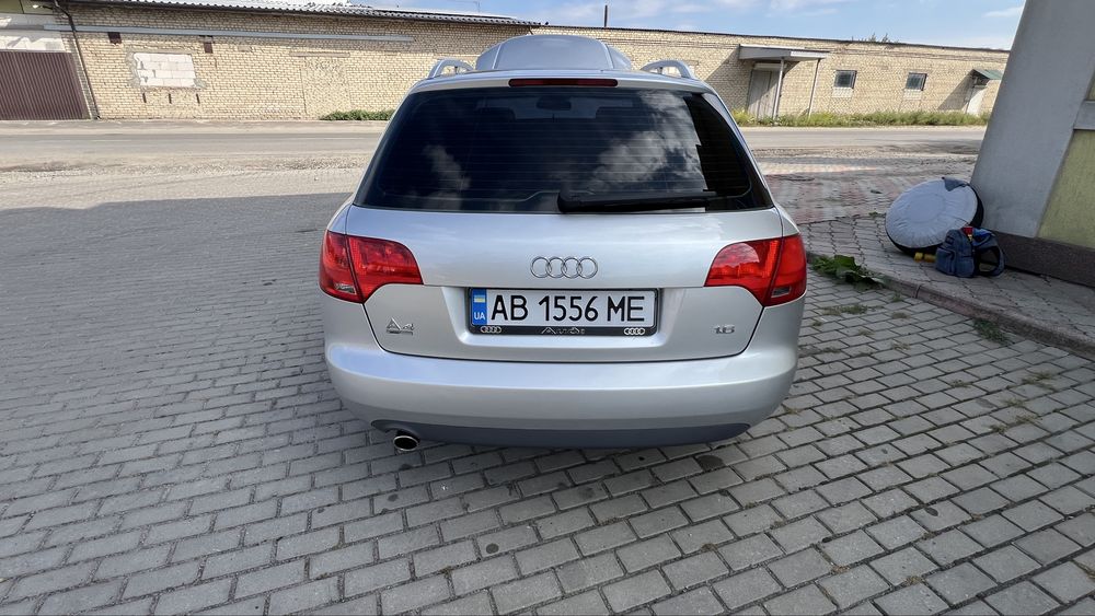 Продам AUDI  A4 B7