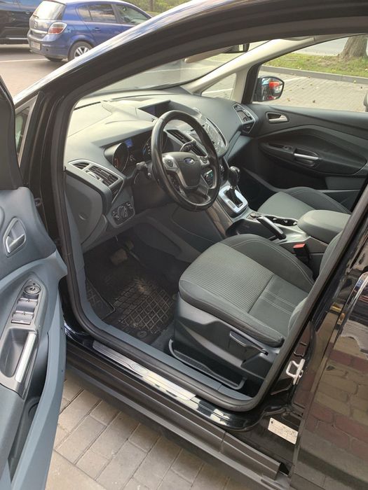 Продам автомобіль Форд 7місний. Чудова комплектація.