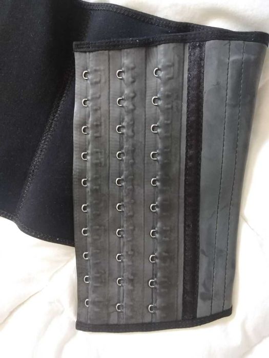 Ann Michell - The 8 Shape: corset profissional afinador de cintura