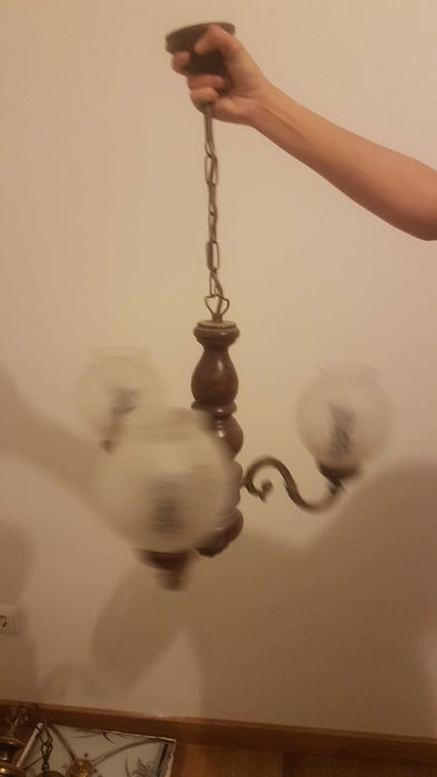 Candeeiro castanho vidro fosco