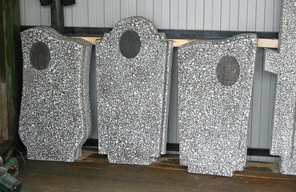 Памятники от 4000грн.