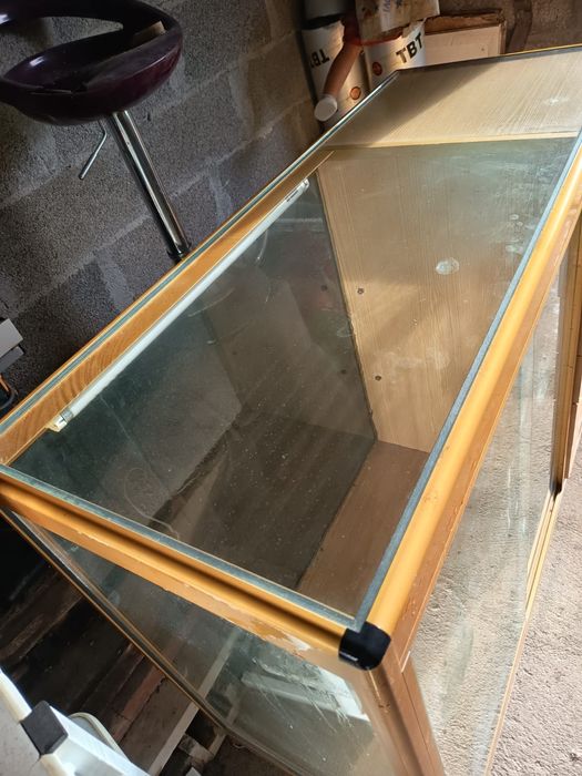 Móvel vitrine expositora