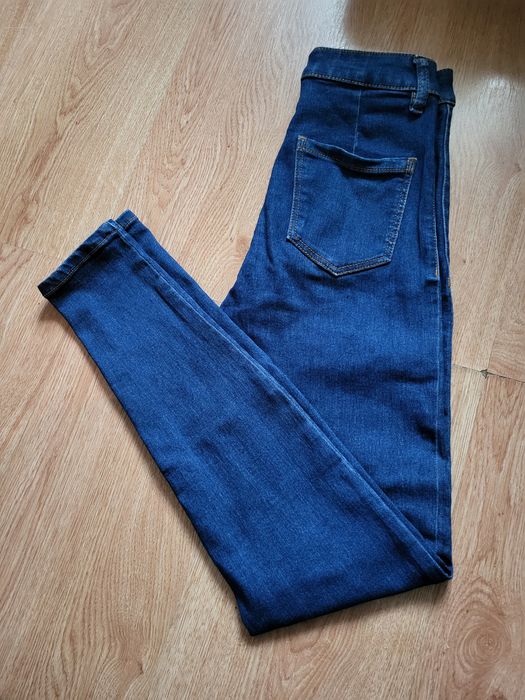 Jeansy skinny Cropp