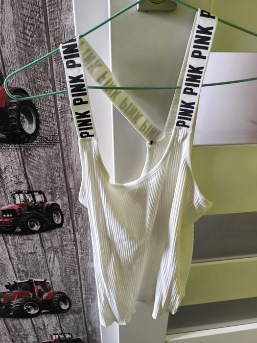 Top na ramiączkach rozm M