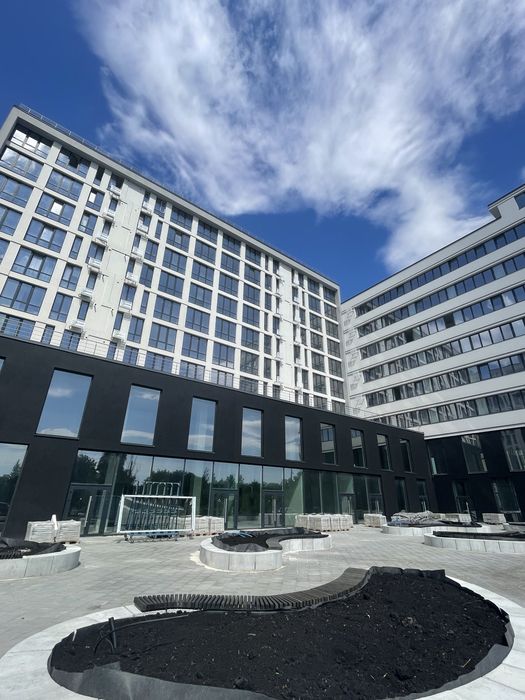 ВЛАСНИК  продам однокімн з ремонтом Княгинин Socium