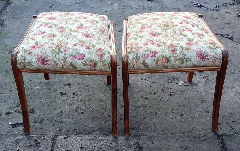 Табуретки кухонные. Стул на дачу.