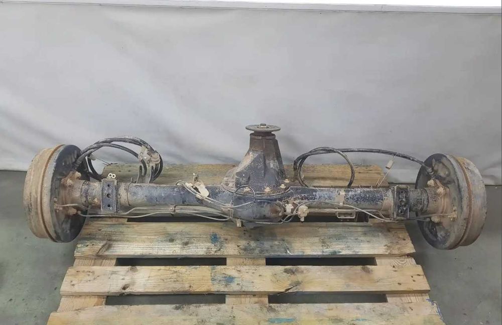 задній міст в зборі Ford RANGER Mazda BT форд рейнджер 2,5 98-06 40/9