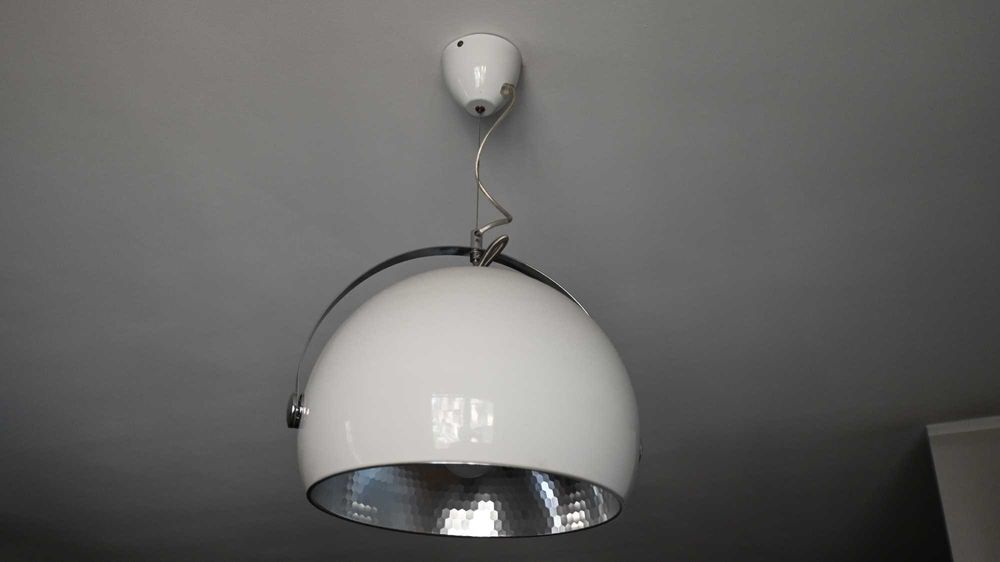 Lampa wisząca kula biała