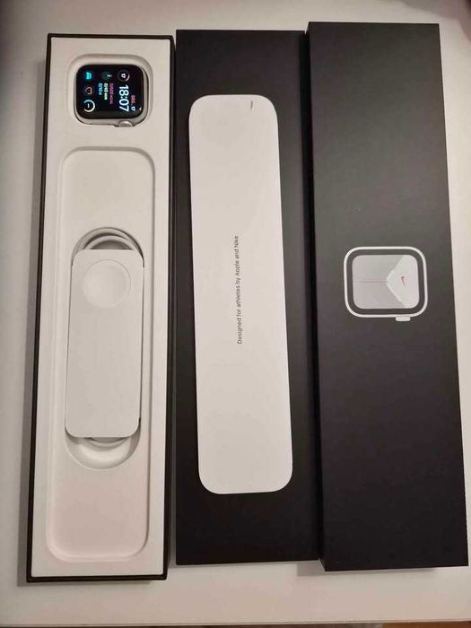 Apple watch Nike SE 2021