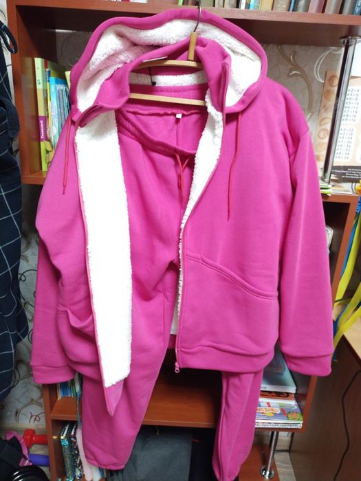 Продам теплий новий костюм розмір 58-60