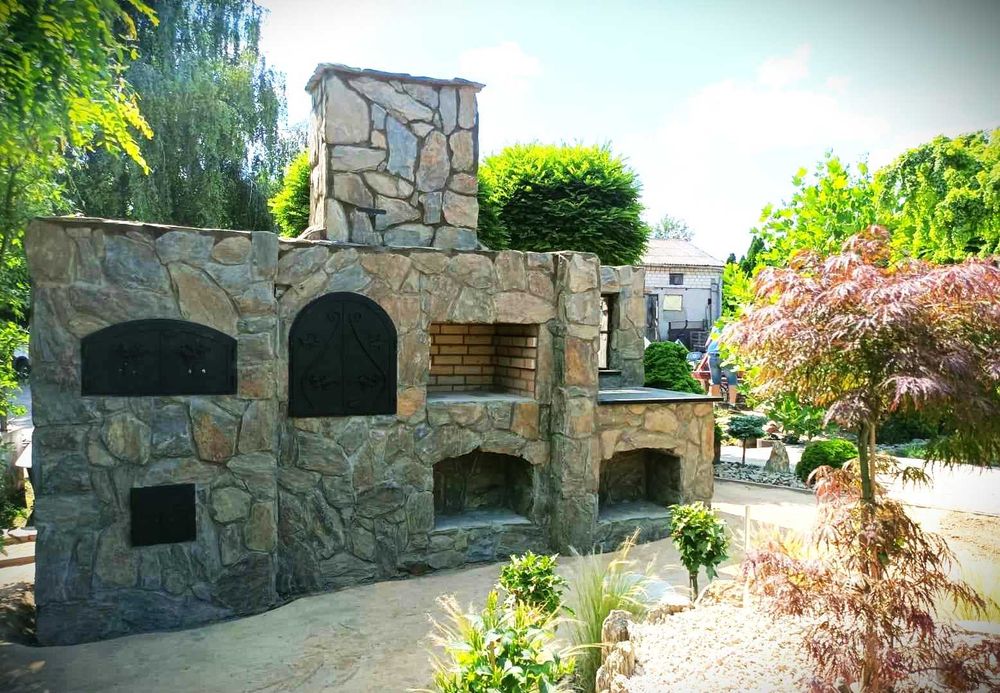 Grill z kamienia, wędzarnia, posadzka kamienna