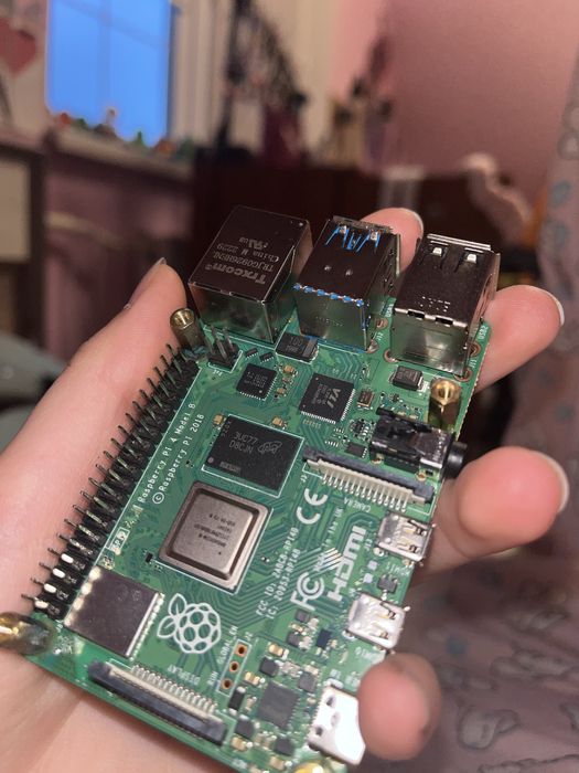 мікрокомп'ютер Raspberry Pi 4 Model B