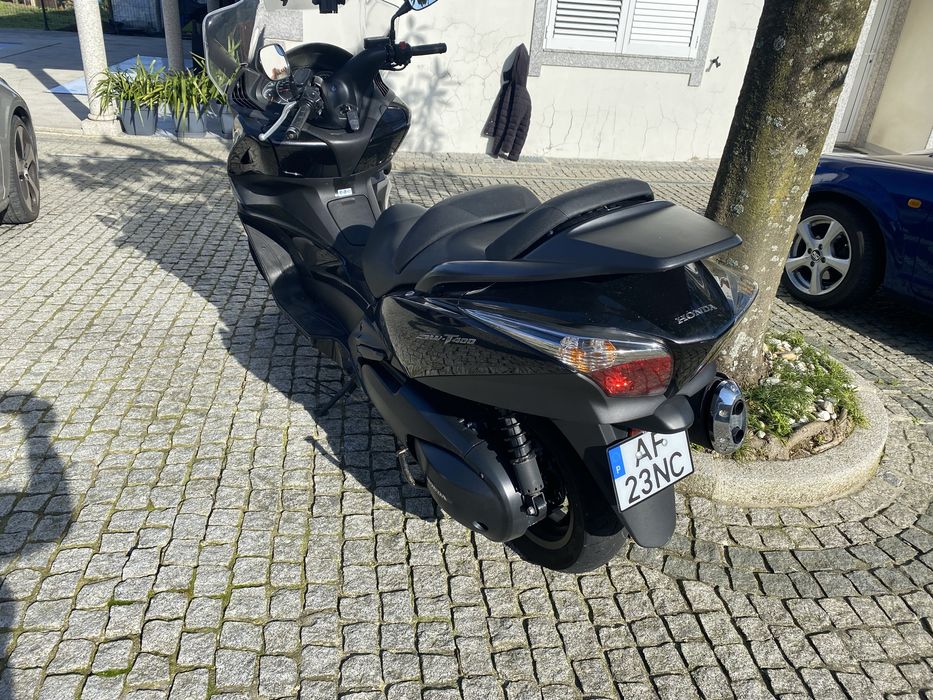 Vendo honda SW 400cc como nova