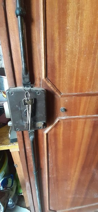 Porta de patim esquerda