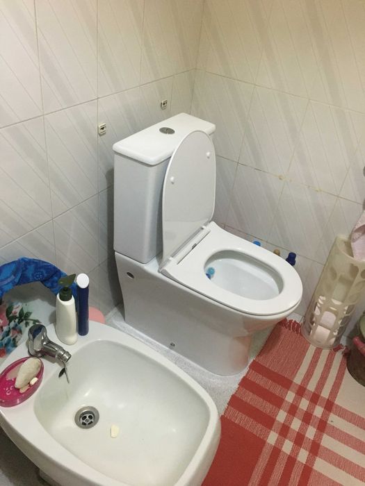 VENDO T2 ARRENDADO EM PREDIO RENOVADO - BAIXA DA BANHEIRA