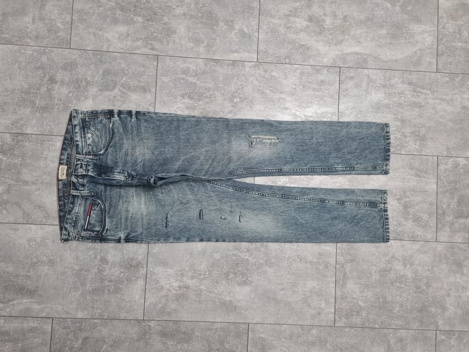 Tommy Hilfiger Jeans z Rozdarciami Wysoki Stan