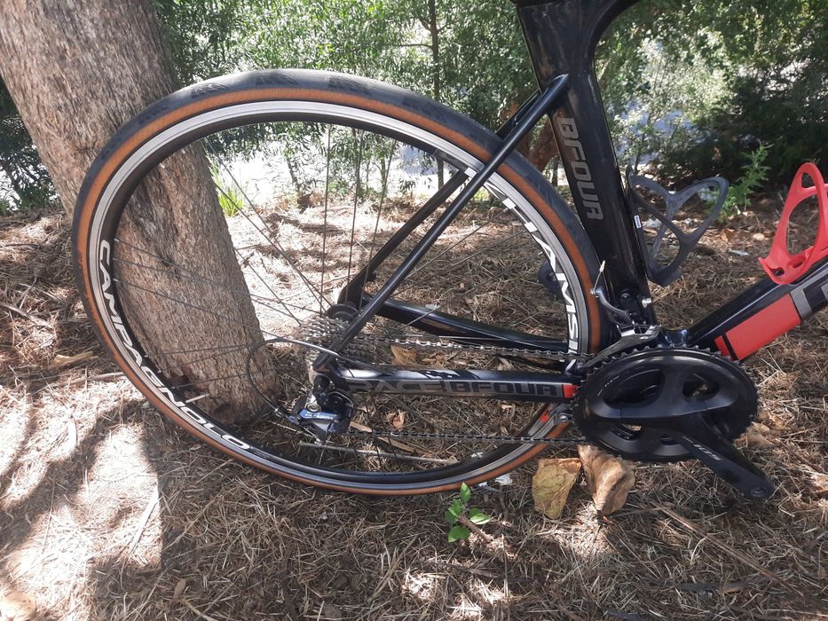 Bicicleta de carbono  52 ultegra 11v oportunidadeee.