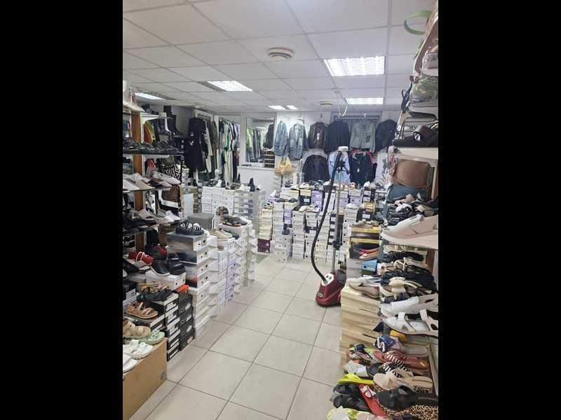 Продаж приміщення магазину 74.8м2, м.Чорноморськ, вулиця Данченка