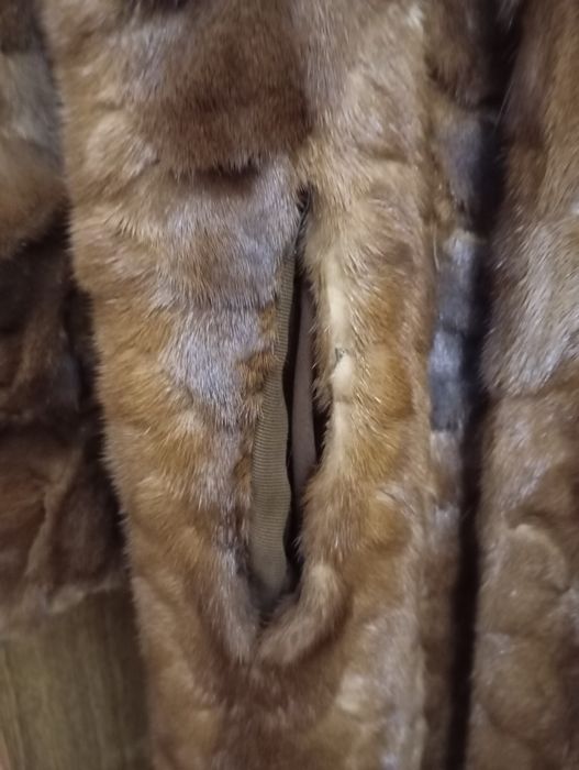 Шуба норкова,р50,натуральна