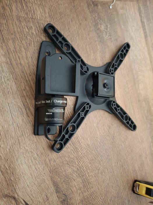 Suporte de parede para TV