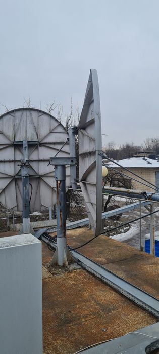 Супутникова антена 2.4м