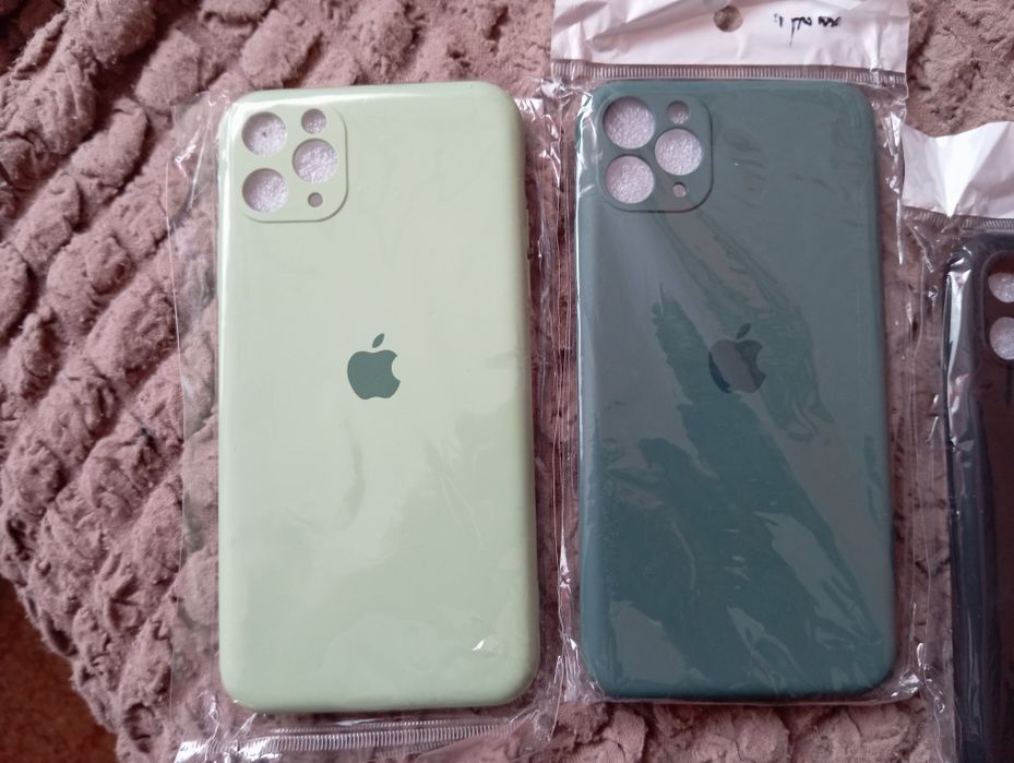 Чохли на Apple Xr pro max.pro.