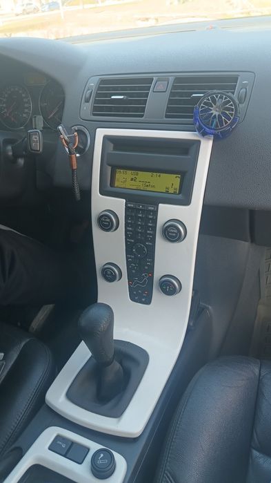 VOLVO V50 в отл сост.