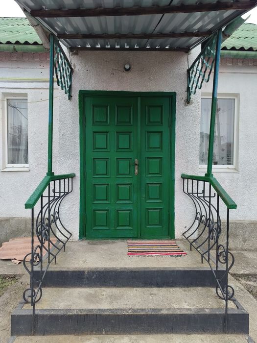 Продам будинок в центрі міста Верхньодніпровс.