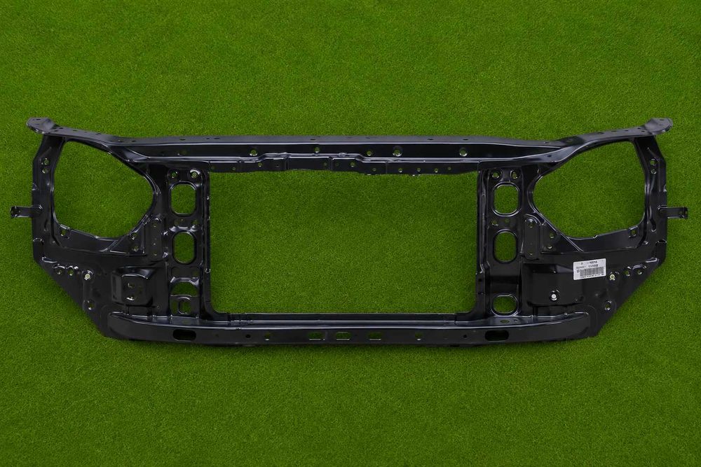 Передня панель Toyota Land Cruiser Prado J120 (2003–2009) сталева