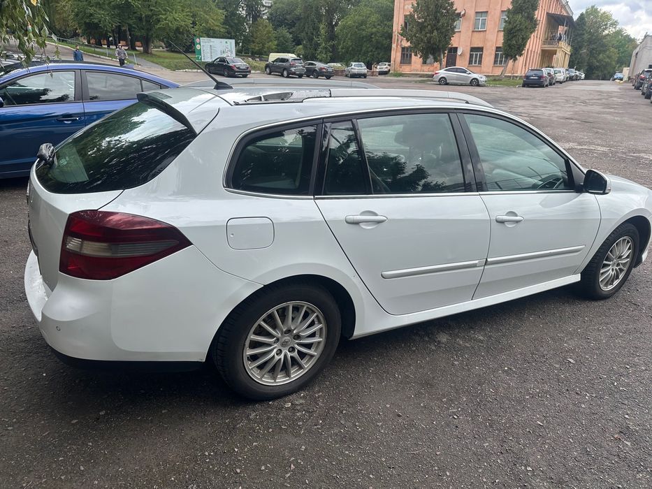 Renault laguna 2013