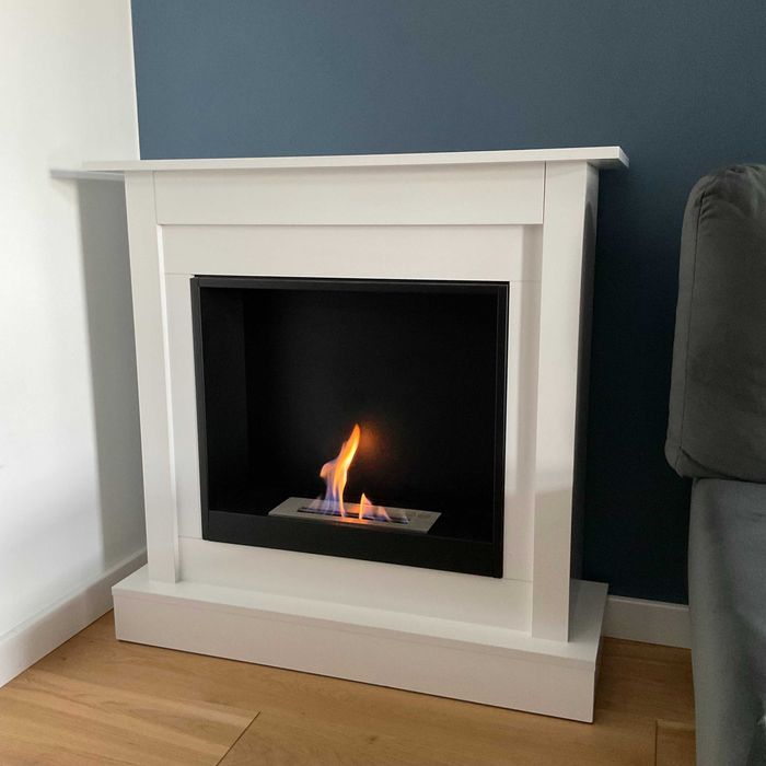 Biokominek wolnostojący biały, kominek