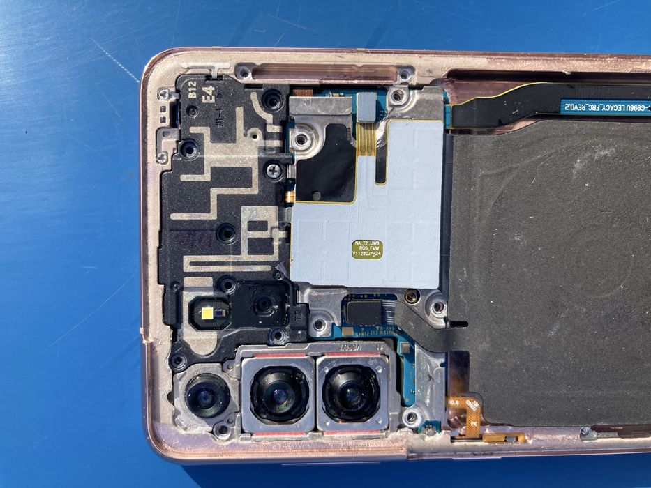 Samsung Galaxy S21 , на запчасти