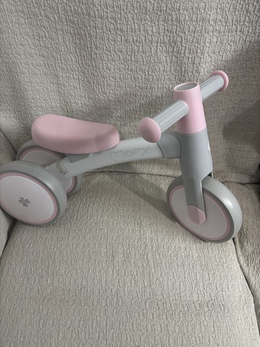 Mini Bicicleta para criança Momi Rosa